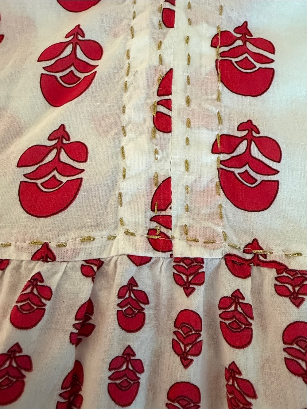 Women's Plus Size 1X CHELSEA & THEODORE DRESS in Red & White with GOLD Accents - Picture 8 of 10